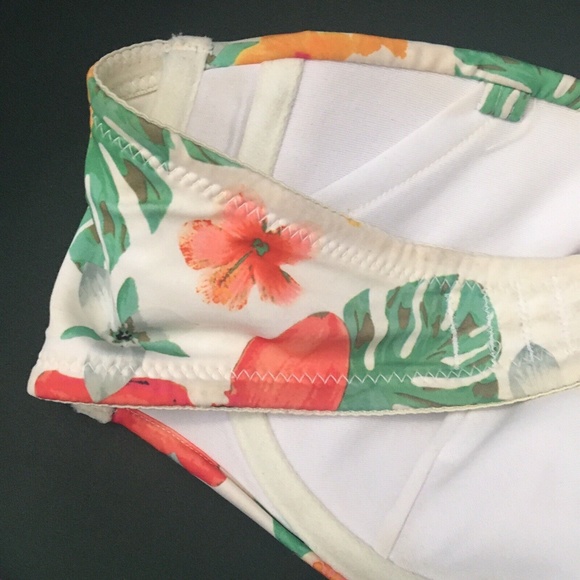 Aqua La Vie en Rose Womens Tropical Bathing Suit Top Y2k - Picture 7 of 9